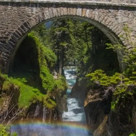 2 Chambres, 6 Pers, Terrasse, Balcon, Parking, Wifi, Pres Et Commerces - Fr-1-401-52