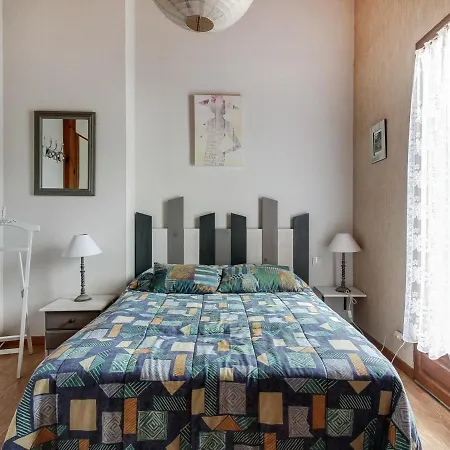 Apartment 2 Chambres, 6 Pers, Terrasse, Balcon, Parking, Wifi, Pres Et Commerces - Fr-1-401-52 Cauterets