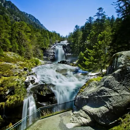 2 Chambres, 6 Pers, Terrasse, Balcon, Parking, Wifi, Pres Et Commerces - Fr-1-401-52 アパート