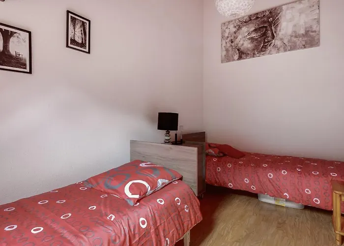 2 Chambres, 6 Pers, Terrasse, Balcon, Parking, Wifi, Pres Et Commerces - Fr-1-401-52 דירה