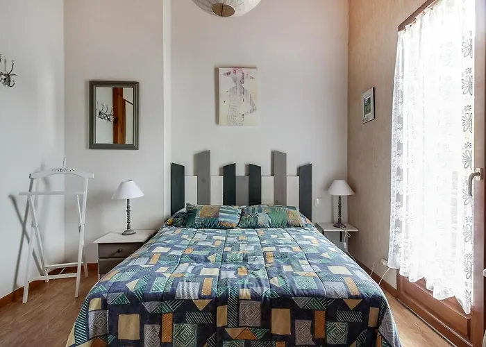 Apartament 2 Chambres, 6 Pers, Terrasse, Balcon, Parking, Wifi, Pres Et Commerces - Fr-1-401-52 Cauterets